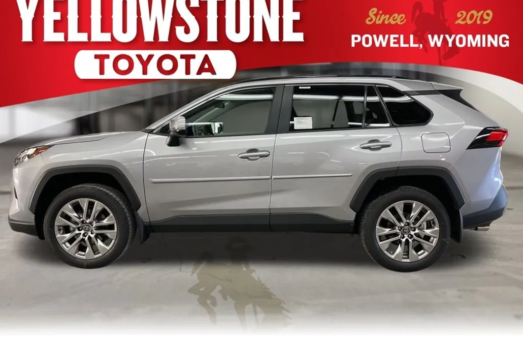 2025 Toyota RAV4 XLE Premium photo 1