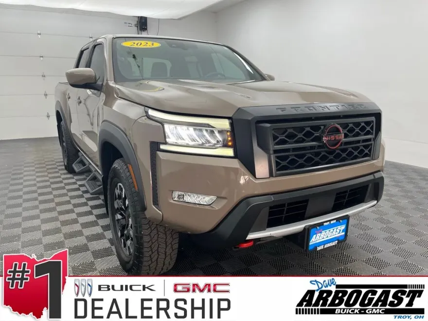 2023 Nissan Frontier PRO-4X photo 1