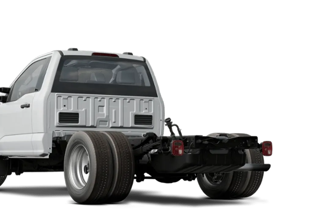 2024 Ford F-600 photo 1