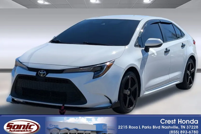 2022 Toyota Corolla LE photo 1