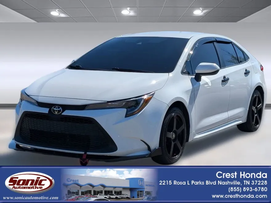 2022 Toyota Corolla LE photo 1