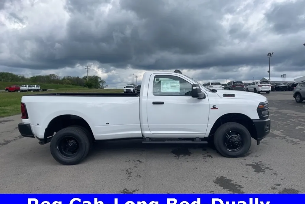 2025 Ram 3500 Tradesman photo 1