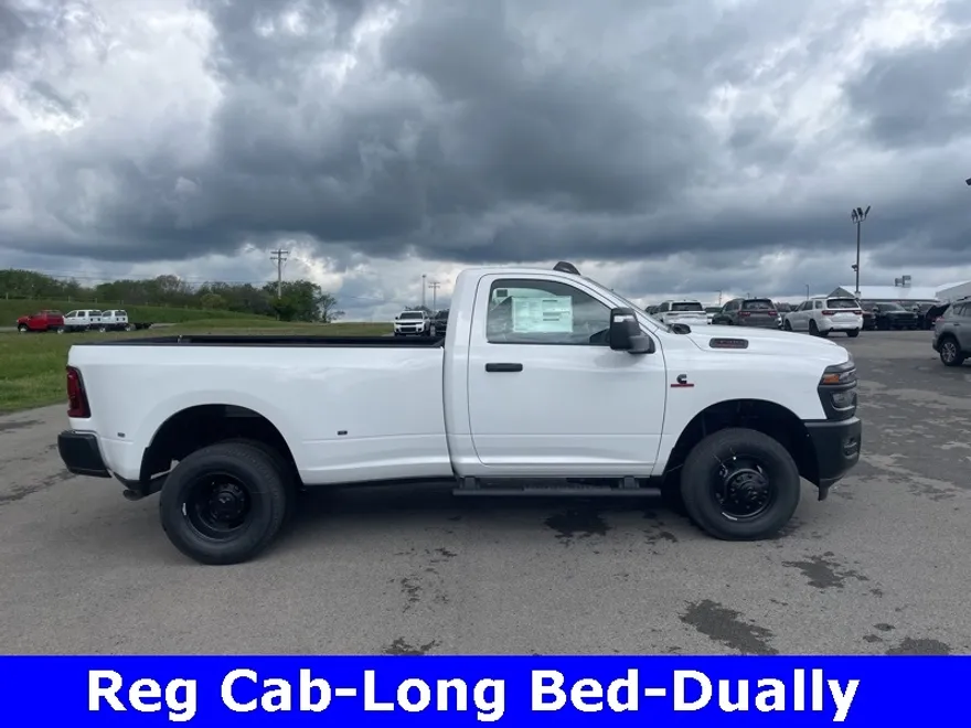 2025 Ram 3500 Tradesman photo 1
