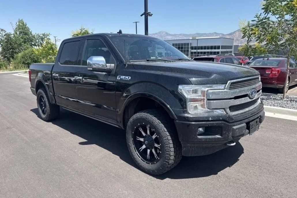 2018 Ford F-150 Platinum photo 1
