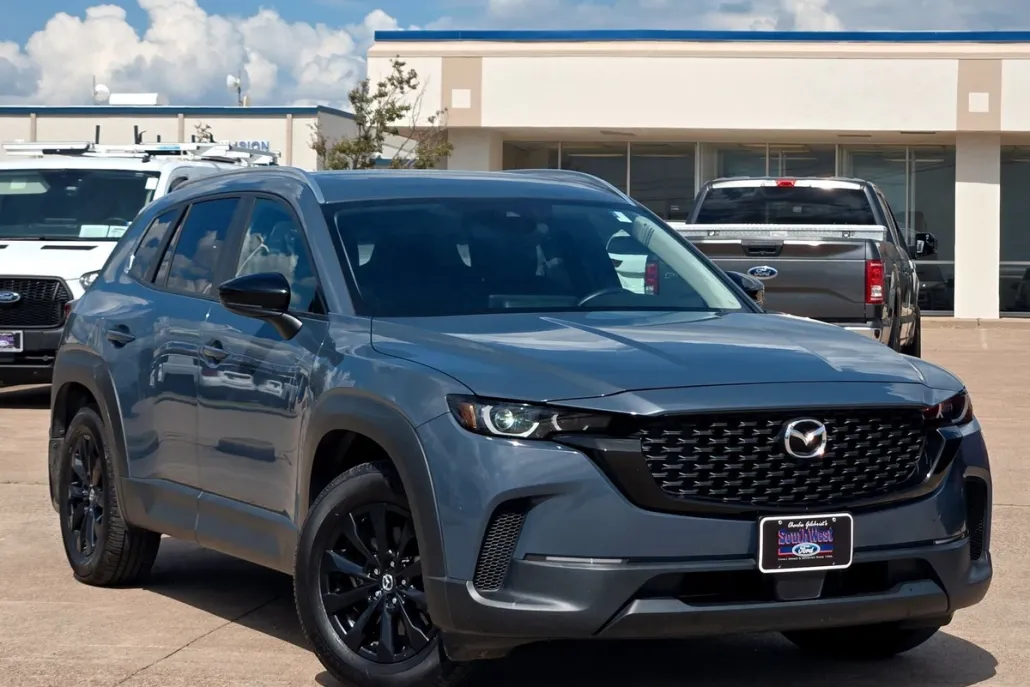 2023 Mazda CX-50 2.5 Preferred Plus photo 1