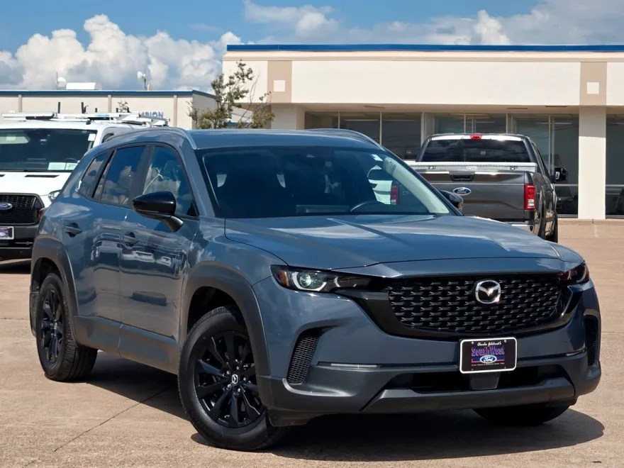 2023 Mazda CX-50 2.5 Preferred Plus photo 1