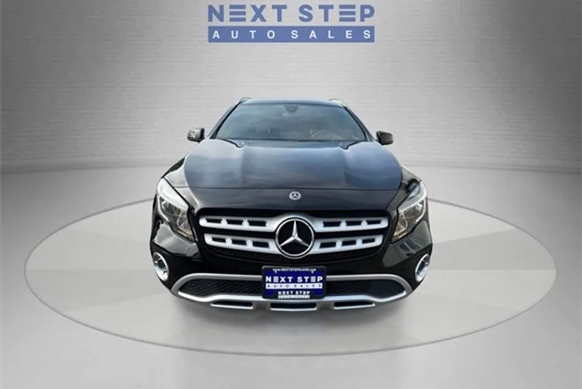 2019 Mercedes Benz GLA 250 4MATIC photo 1