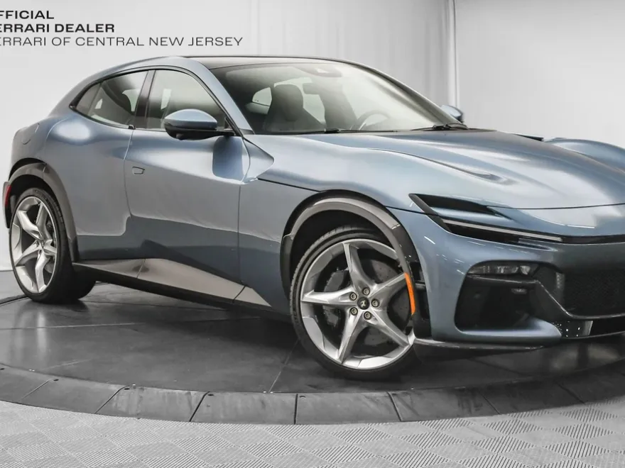 2025 Ferrari Purosangue photo 1
