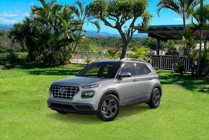 2025 Hyundai Venue SEL photo 1