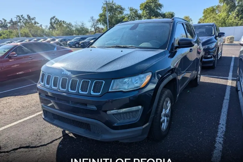 2018 Jeep Compass Sport photo 1