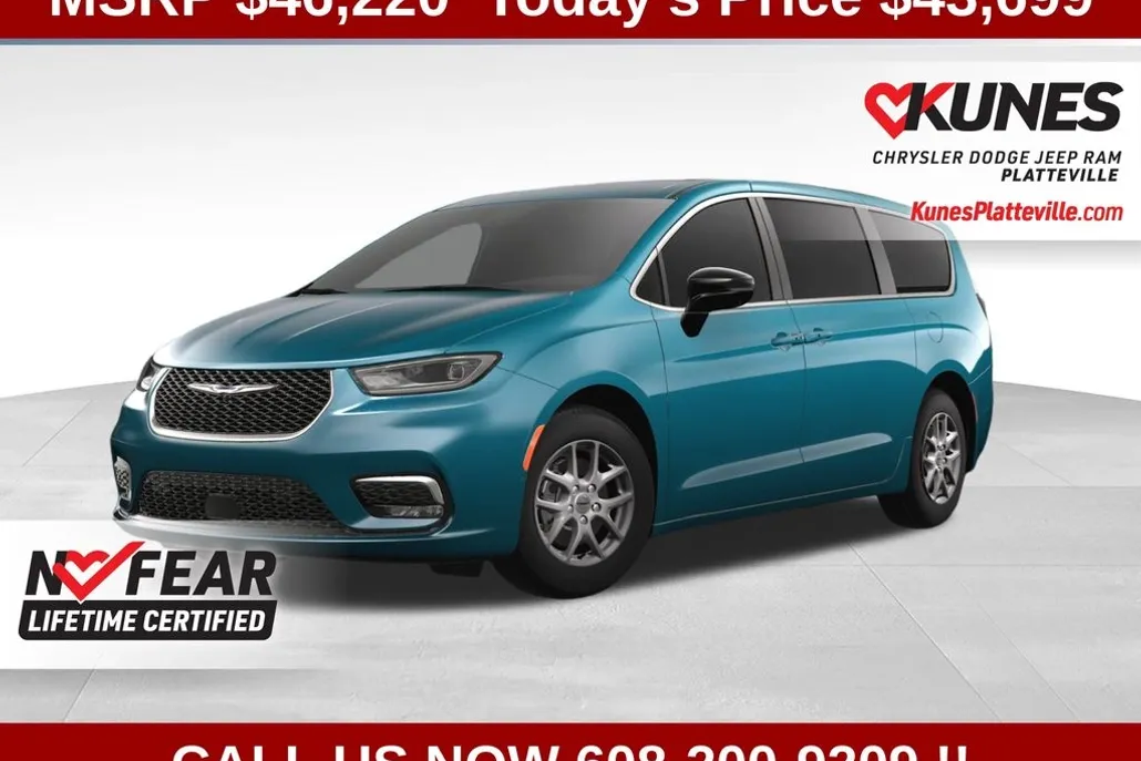 2025 Chrysler Pacifica photo 1