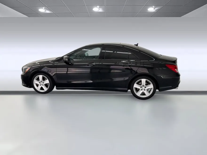 2016 Mercedes Benz CLA 250 photo 1