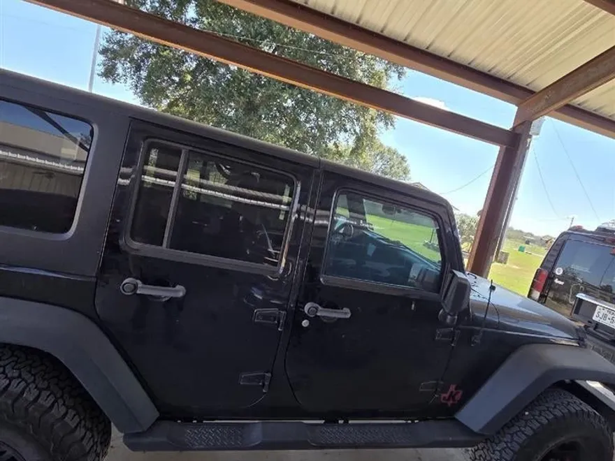 2015 Jeep Wrangler Unlimited Sport photo 1