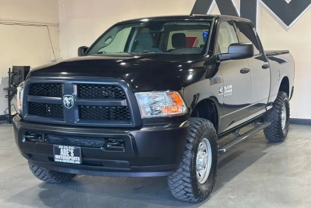 2016 Ram 2500 Tradesman photo 1