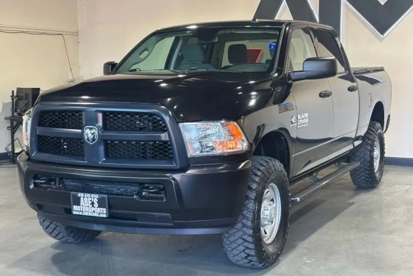 2016 Ram 2500 Tradesman photo 1