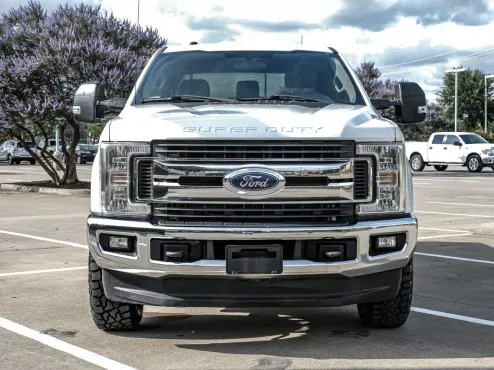 2017 Ford F-250 XLT photo 4