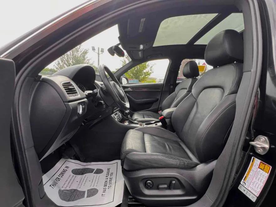 2015 Audi Q3 Prestige photo 1