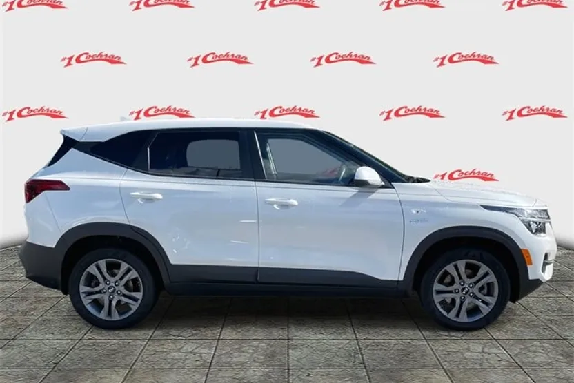 2021 Kia Seltos LX photo 1