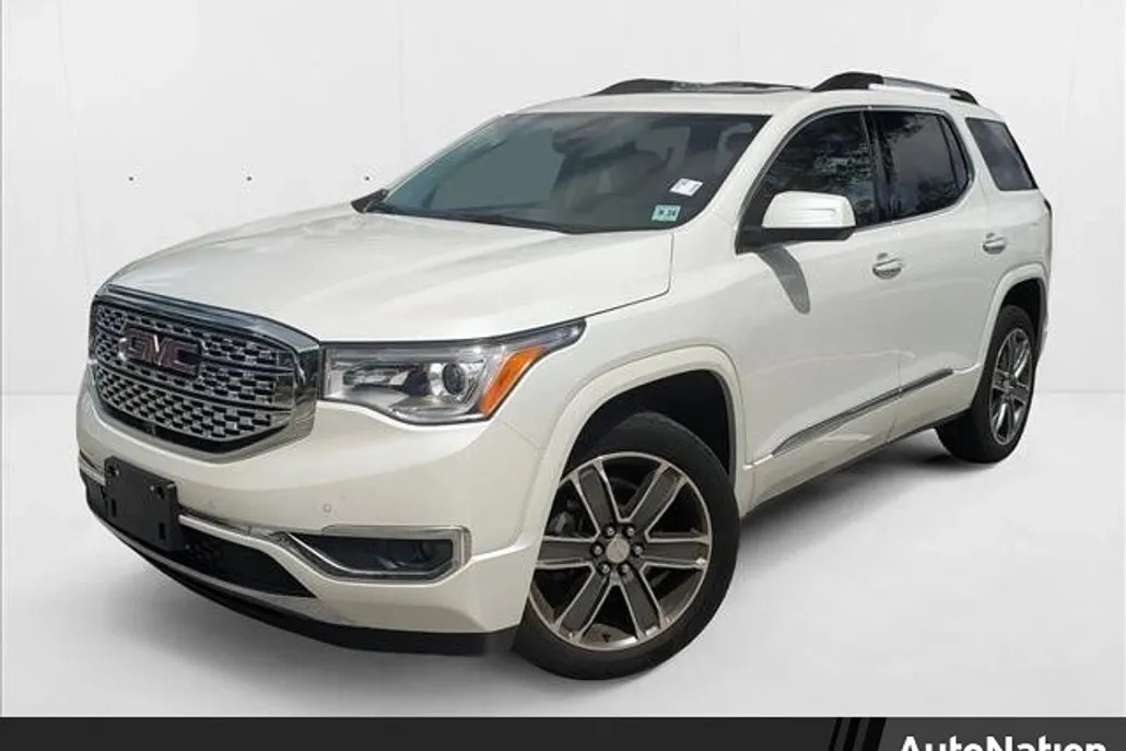 2019 Gmc Acadia Denali photo 1