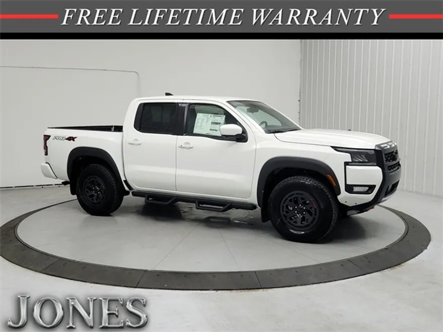 2026 Nissan Frontier PRO-4X photo 1