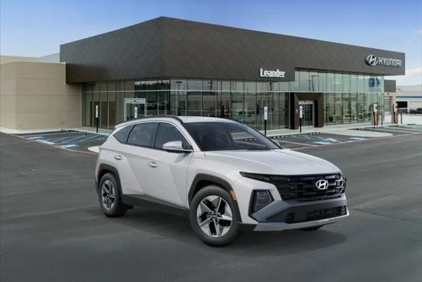 2025 Hyundai Tucson SEL Convenience photo 1