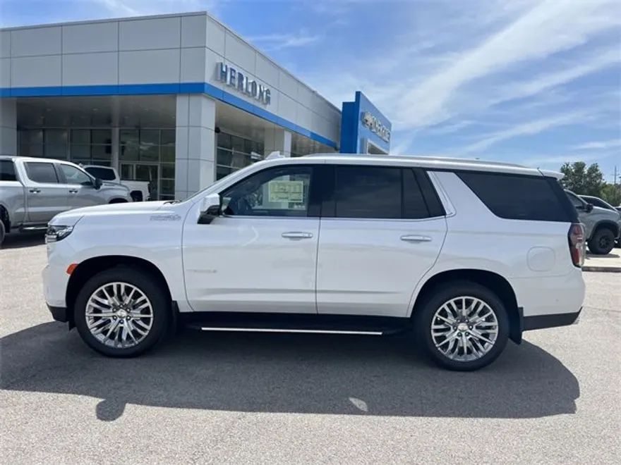 2023 Chevrolet Tahoe High Country photo 1