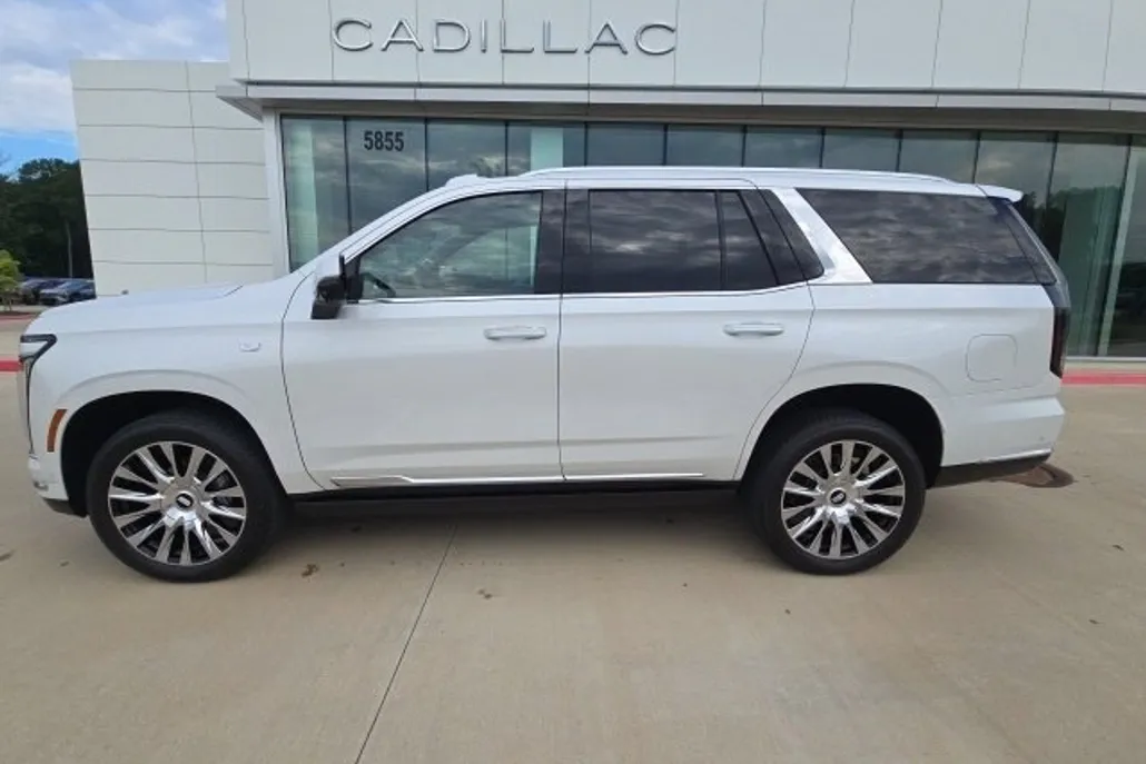 2025 Cadillac Escalade Premium Luxury Platinum photo 1