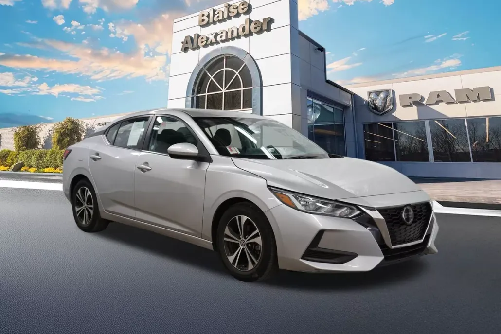 2023 Nissan Sentra SV photo 1