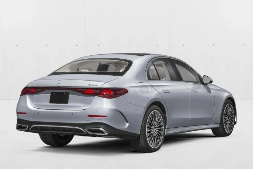 2026 Mercedes Benz E 350 4MATIC Sedan photo 1