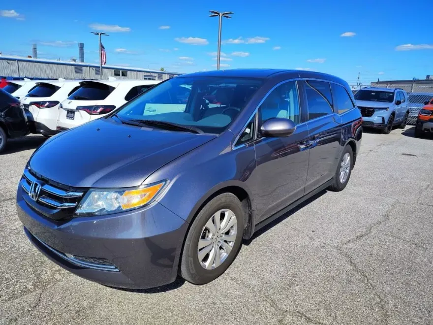 2016 Honda Odyssey EX-L photo 1