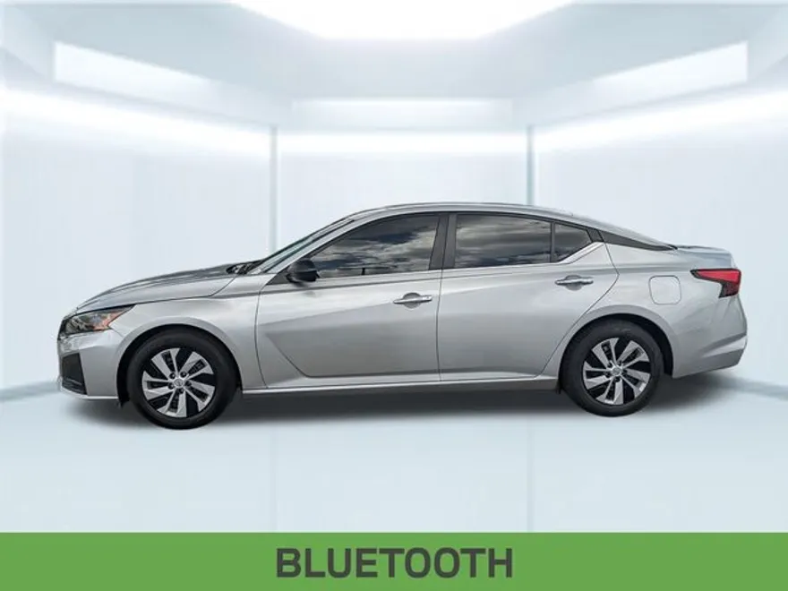 2024 Nissan Altima 2.5 S photo 1