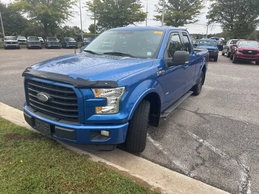 2015 Ford F-150 XLT photo 1