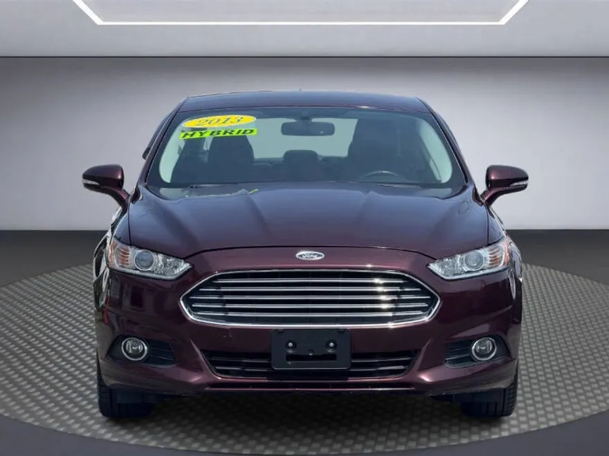 2013 Ford Fusion Hybrid SE photo 1