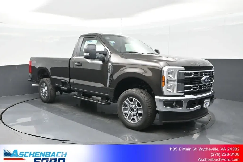 2025 Ford F-350 XLT photo 1