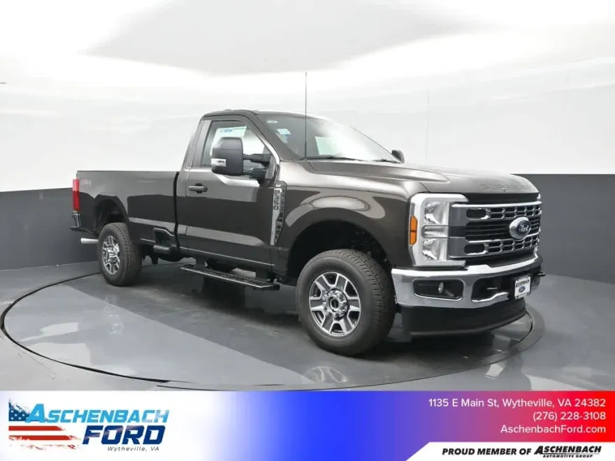 2025 Ford F-350 XLT photo 1