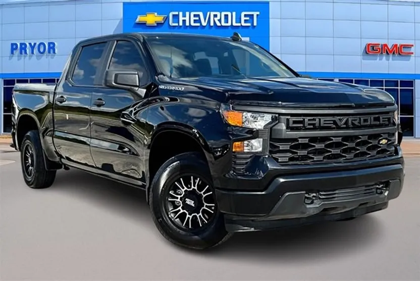 2024 Chevrolet Silverado 1500 photo 1