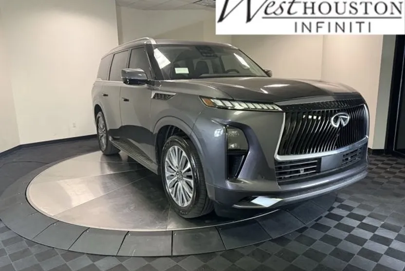2025 Infiniti QX80 Luxe photo 1