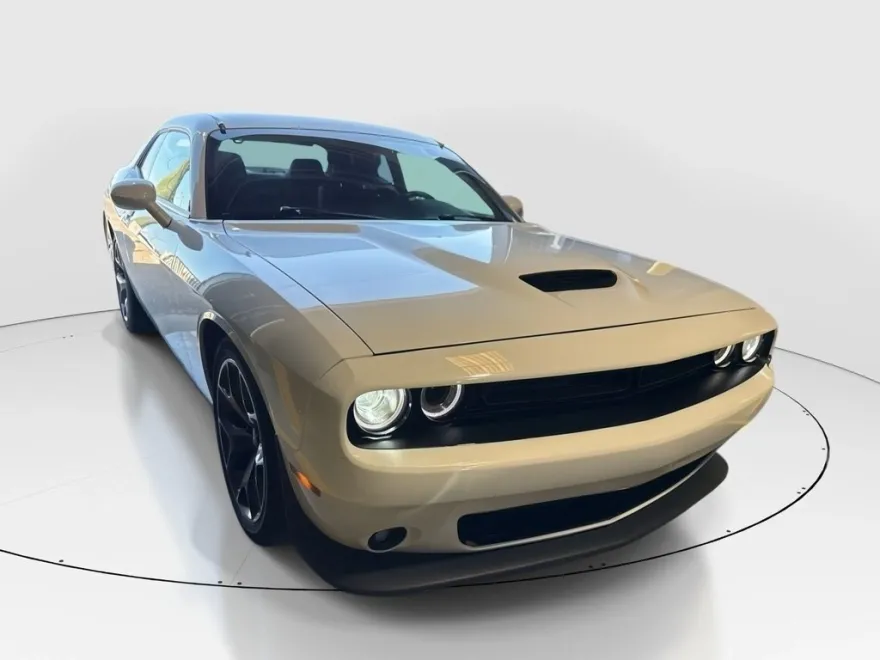 2019 Dodge Challenger GT photo 1