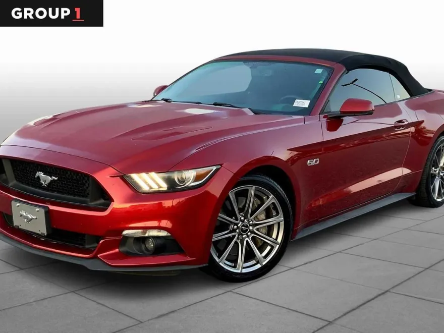 2016 Ford Mustang GT Premium photo 1