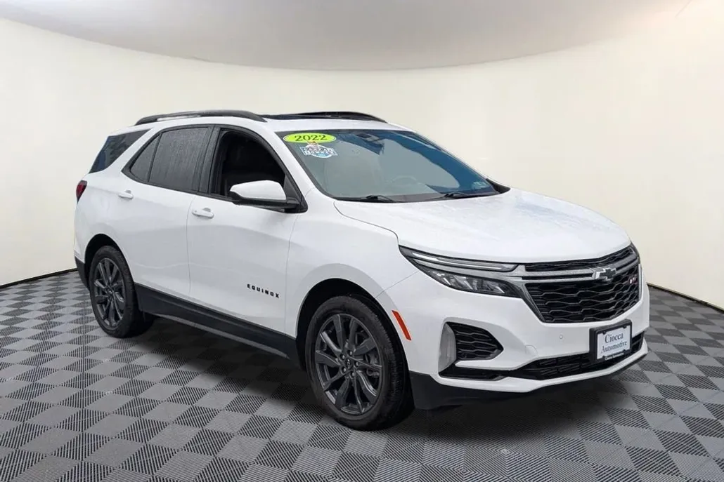 2022 Chevrolet Equinox RS photo 1