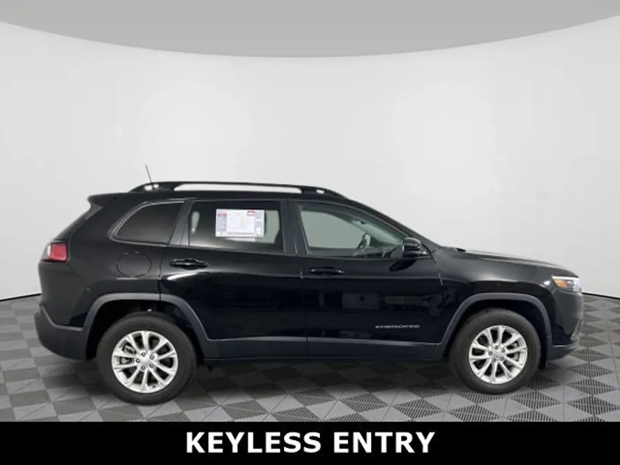 2022 Jeep Cherokee Latitude Lux photo 1