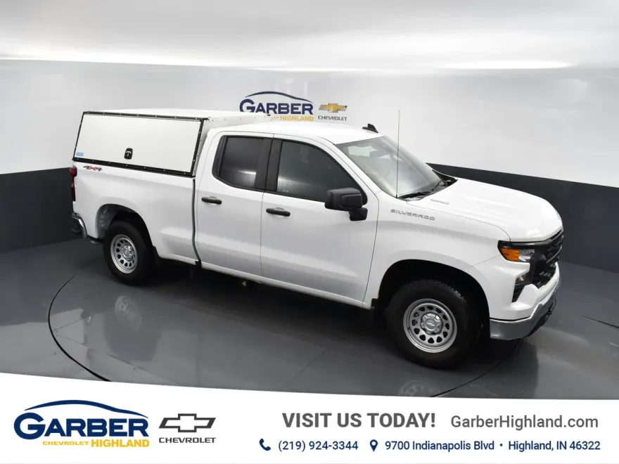 2025 Chevrolet Silverado 1500 photo 1