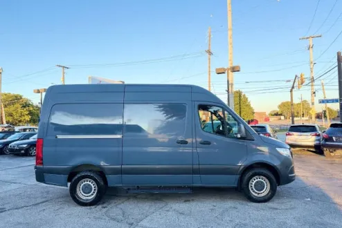2019 Mercedes Benz Sprinter 2500 photo 2