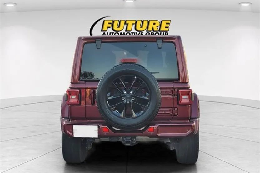 2021 Jeep Wrangler Unlimited Sahara High Altitude photo 1