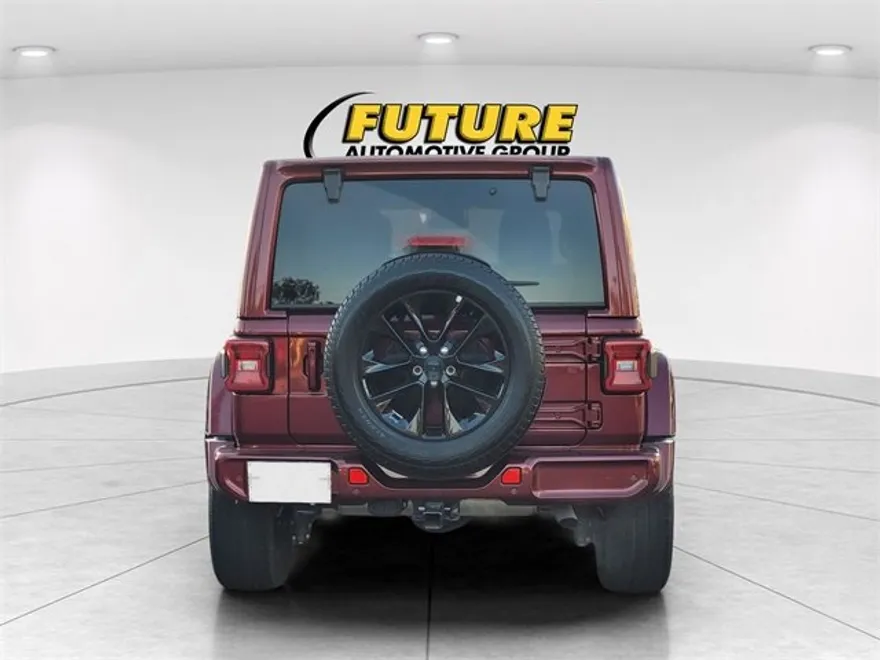 2021 Jeep Wrangler Unlimited Sahara High Altitude photo 1