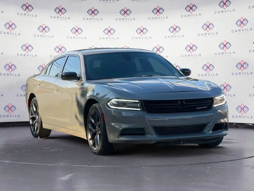 2019 Dodge Charger SXT photo 1
