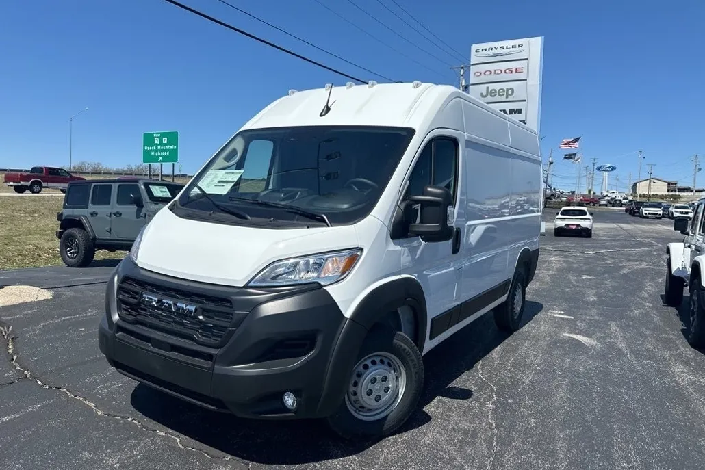 2024 Ram ProMaster 3500 Cargo Van photo 1