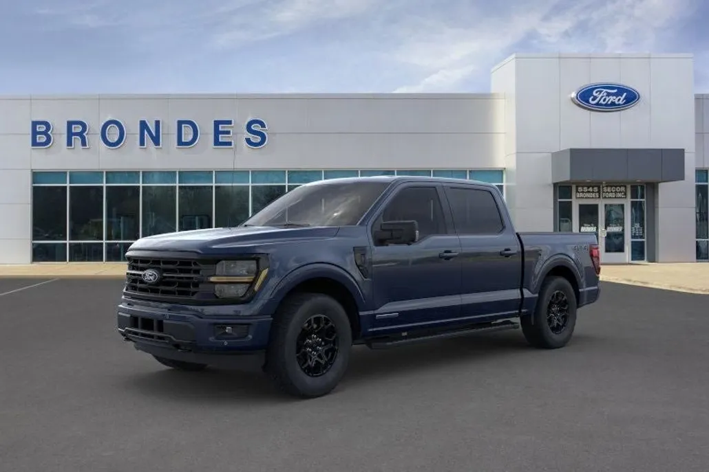 2025 Ford F-150 XLT photo 1