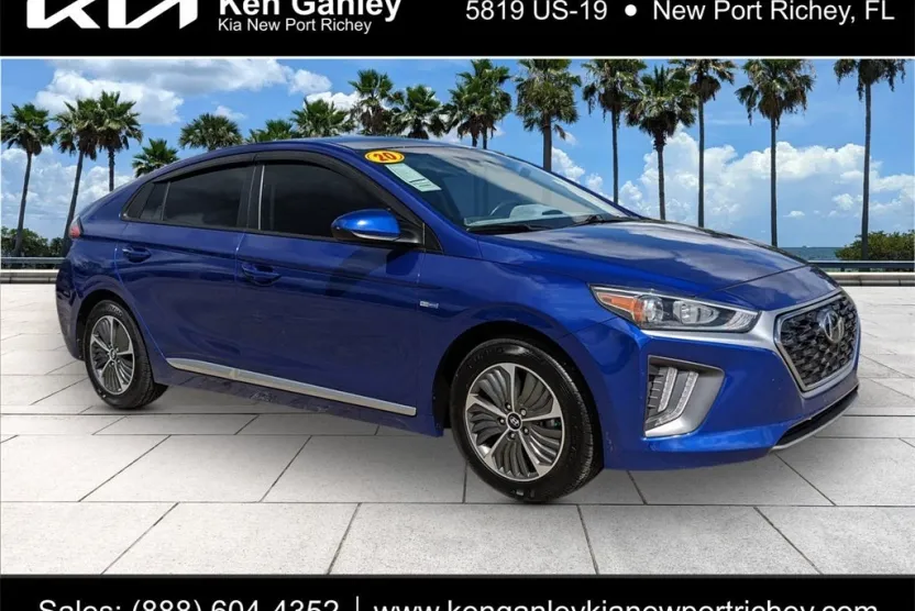 2020 Hyundai Ioniq Plug-In Hybrid SE photo 1