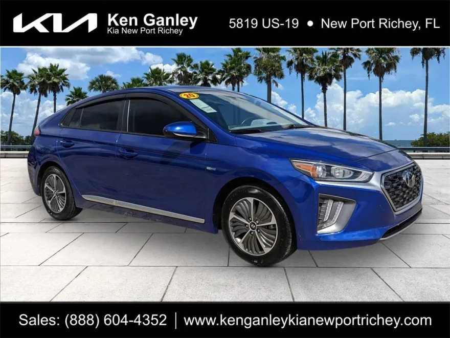 2020 Hyundai Ioniq Plug-In Hybrid SE photo 1